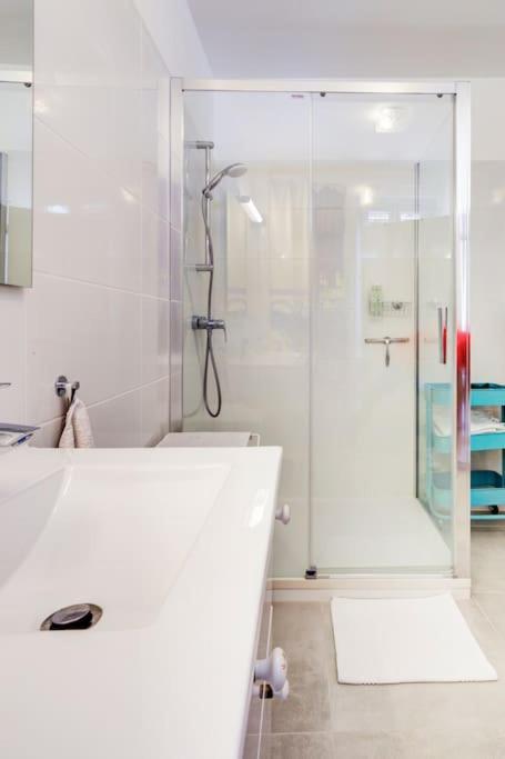 Appartement Place Des Halles Сет Екстер'єр фото