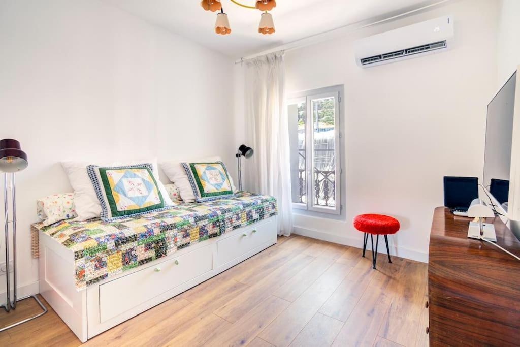 Appartement Place Des Halles Сет Екстер'єр фото